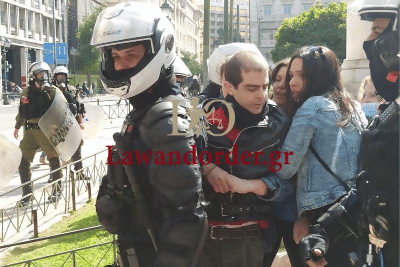 06 03 2021 astynomia bloko syntagma3
