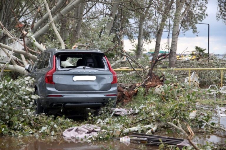 Στα 4,6 εκατ ευρώ οι ζημιές από τη φονική κακοκαιρία στη Χαλκιδική