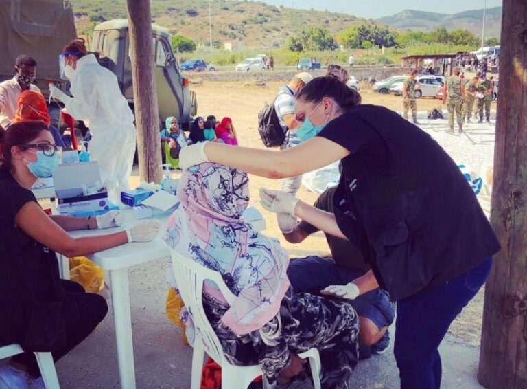 Συναγερμός στο κέντρο φιλοξενίας προσφύγων στη Λάρισα – Εντοπίστηκαν 10 κρούσματα κορονοϊού