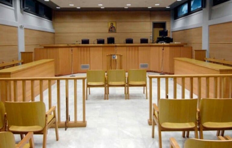 Κλειστά τα δικαστήρια της Αθήνας λόγω κακοκαιρίας