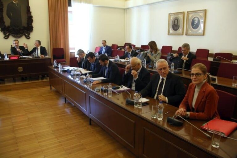 Υπόθεση Novartis: Επανεκκίνηση της προανακριτικής επιτροπής της Βουλής με κατάθεση Ξένης Δημητρίου