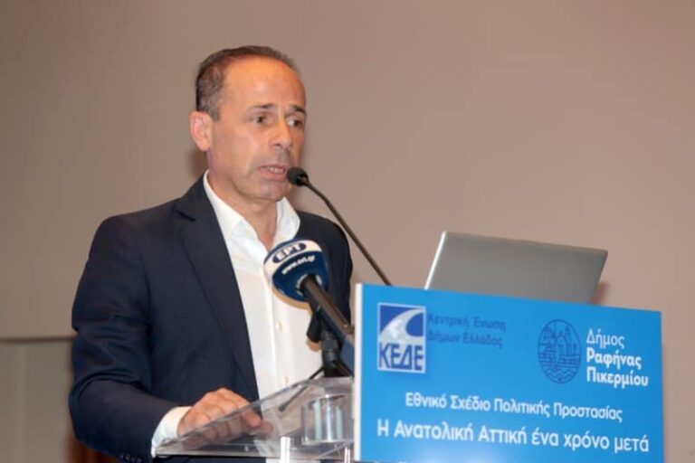 Μάτι: Προθεσμία για να απολογηθεί έλαβε ο δήμαρχος Ραφήνας Ευάγγελος Μπουρνούς