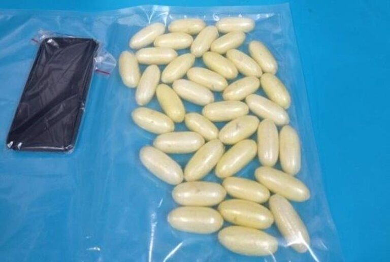 Νιγηριανός είχε καταπιεί 730 γραμμάρια κοκαΐνης – Συνελήφθη στο αεροδρόμιο