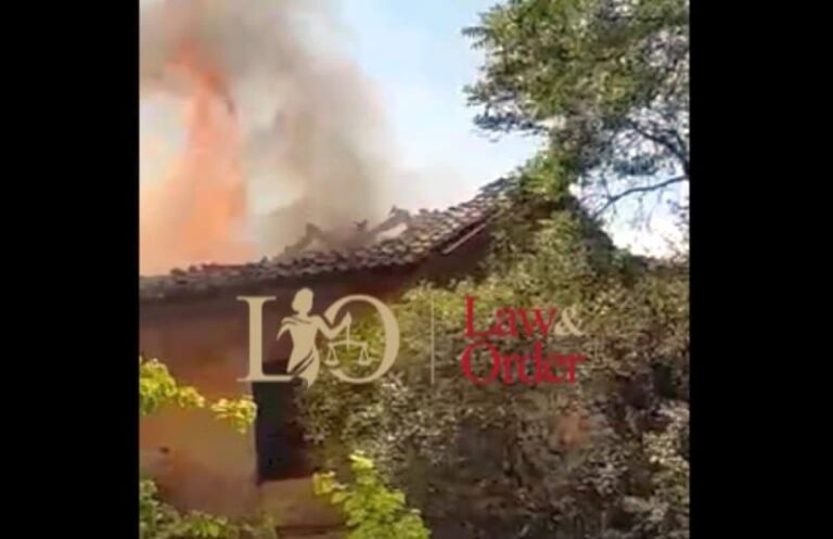 Υπό έλεγχο η φωτιά σε μονοκατοικία στην Πατησίων (αποκλειστικό βίντεο)