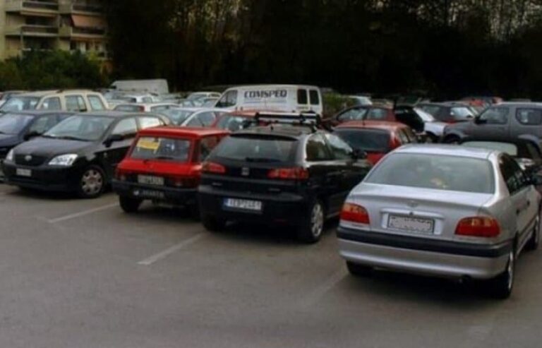 Ακράτα: 90χρονος μαχαίρωσε 65χρονο για μια… θέση πάρκινγκ!