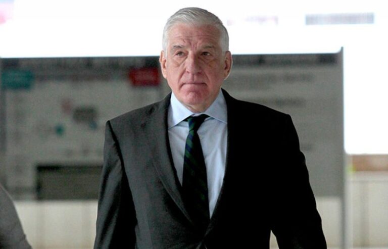 Γιατί o Γιάννος Παπαντωνίου βρέθηκε ξανά στην ανακρίτρια – Η κατηγορία για ξέπλυμα και τα «πυρά» σε Τουλουπάκη-Παπαγγελόπουλο