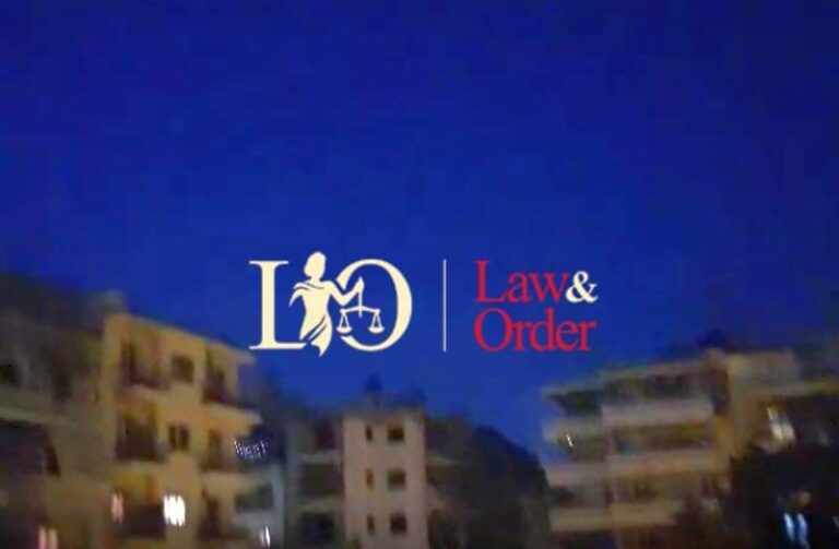 Το drone της αστυνομίας πάνω από τα Εξάρχεια – 4 συλλήψεις σε νέα έφοδο στην πλατεία (αποκλειστικό βίντεο)