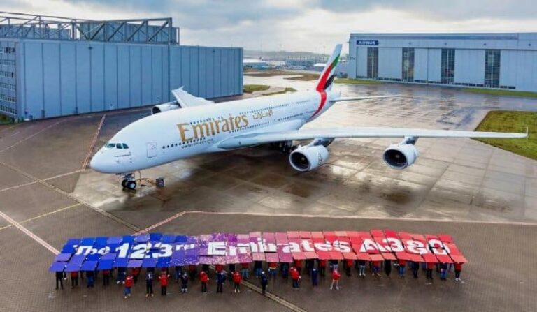 Τέλος εποχής για το πολυτελές Airbus A380 – Στην Emirates το τελευταίο (βίντεο)