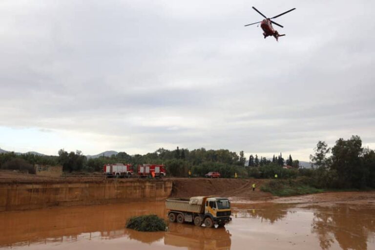 Άσκηση ετοιμότητας για τα πλημμυρικά φαινόμενα «ΔΗΜΗΤΡΑ 2021» στην Ελευσίνα (εικόνες)