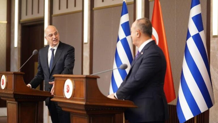 «Καθημερινή»: Η γραμμή Δένδια εκφράζει τη συντριπτική πλειονότητα της ΝΔ – Γιατί προκάλεσε νευρική κρίση στον ΣΥΡΙΖΑ