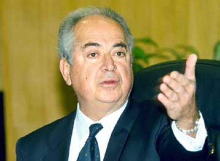 Σοβαρό τροχαίο για τον πρώην υφυπουργό Άμυνας, Δ. Αποστολάκη