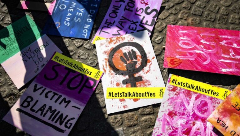 Παγκόσμια Ημέρα της Γυναίκας: Ευρωπαϊκή νομοθετική πρωτοβουλία για την καταπολέμηση της βίας κατά των γυναικών