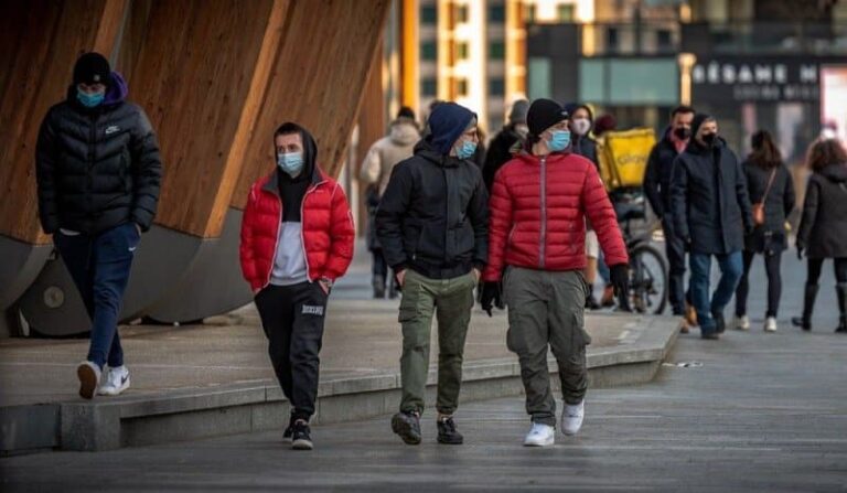 Ιταλία – Μετάλλαξη Ομικρον: Εντοπίστηκε κρούσμα στη Νάπολη – 90 νεκροί από κορονοϊό το τελευταίο 24ωρο