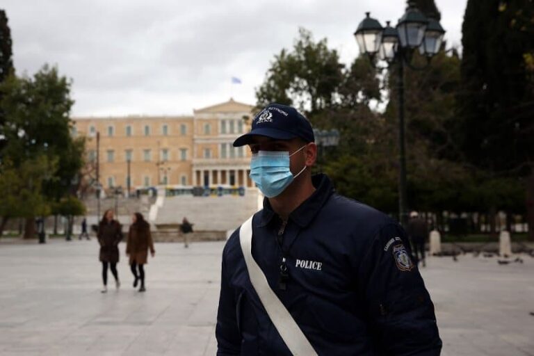 Τα άγνωστα στοιχεία που τρόμαξαν τον πρωθυπουργό και αποφάσισε lockdown