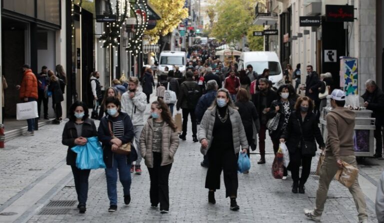 Ποδαρικό με νέα μέτρα: Πώς θα λειτουργήσουν διασκέδαση και εστίαση από 3/1 – Τι ισχύει για μάσκες και γήπεδα