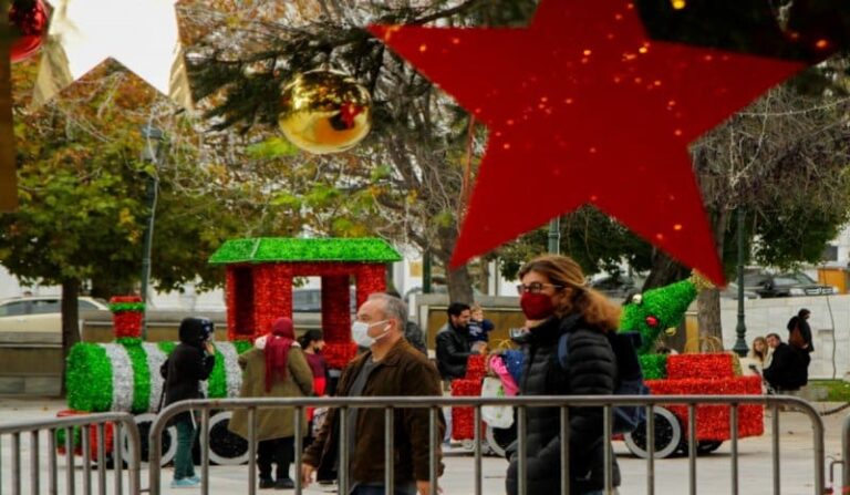 Κορονοϊός: Εκτινάχθηκαν θάνατοι και διασωληνωμένοι – 116 νεκροί, 4.943 τα νέα κρούσματα