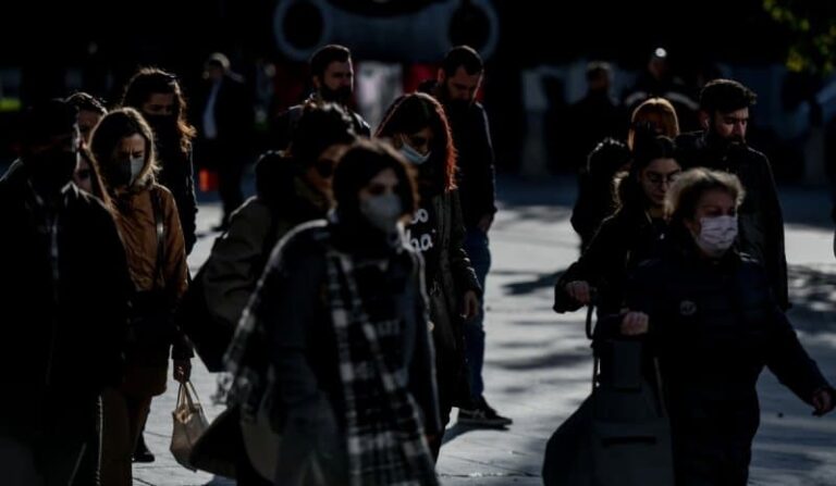 Μετάλλαξη Όμικρον: Πρώτο κρούσμα στην Ελλάδα – Εντοπίστηκε στην Κρήτη