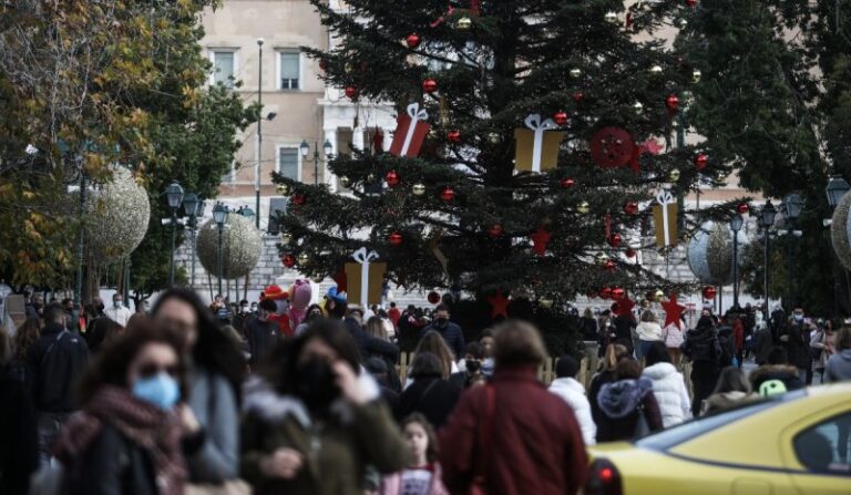 Δυσοίωνη εκτίμηση Σαρηγιάννη: «Μπορεί να δούμε και πάνω από 50.000 κρούσματα σε μια μέρα έως τις 10 Γενάρη»