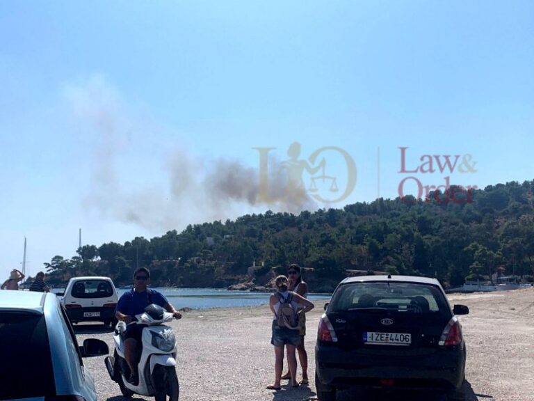 Πυρκαγιά στο Λακκί της Λέρου (Εικόνες απ’ τα καμένα) – Προσήχθη ύποπτος αλλοδαπός