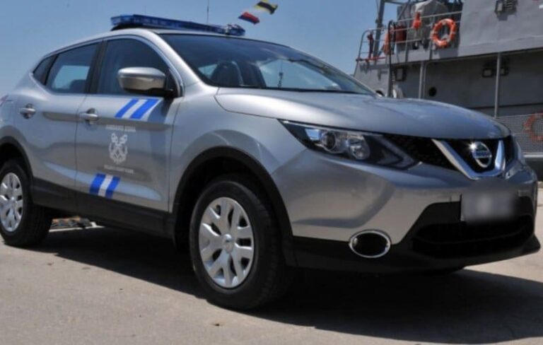 Έμποροι κοκαΐνης εμβόλισαν όχημα του λιμενικού στη Θάσο