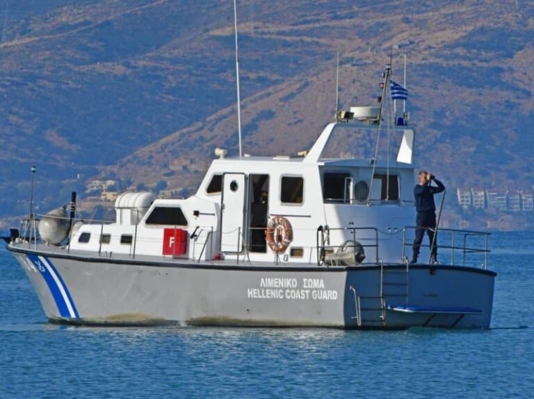 SOS από σκάφος με μετανάστες στην Πύλο