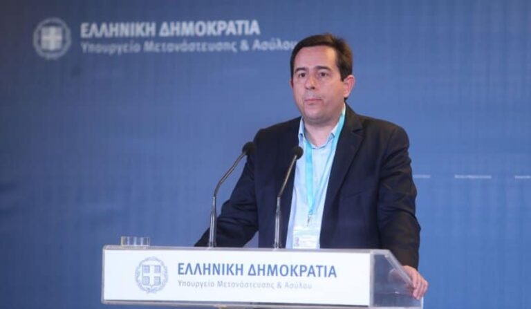 Μηταράκης: «Ο,τι δεσμευθήκαμε απέναντι στους νησιώτες, το πραγματοποιήσαμε» (βίντεο)