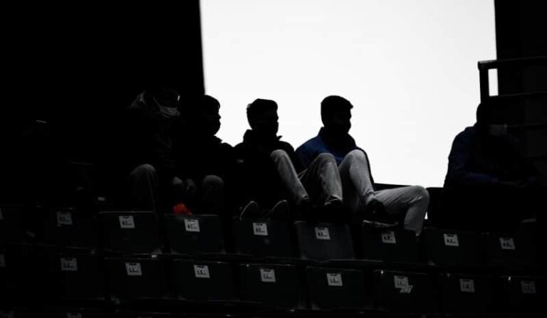 Φάληρο: Μεγάλη ένταση μεταξύ των οπαδών της Αταλάντα με την Αστυνομία (βίντεο)