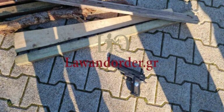 Μετανάστης συνελήφθη με πιστόλι μετά από συμπλοκή στην πλατεία Πρωτομαγιάς