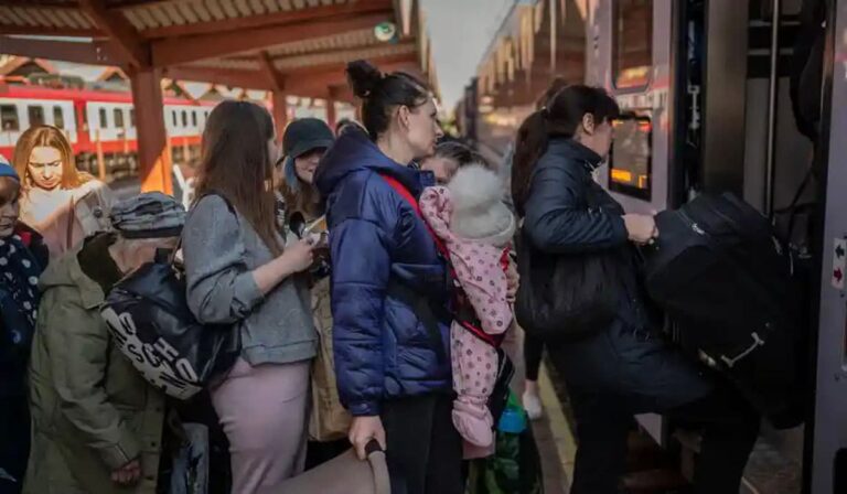 Υπουργείο Προστασίας του Πολίτη: Ξεπέρασαν τους 14.400 οι Ουκρανοί πρόσφυγες στην Ελλάδα