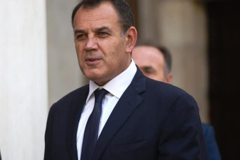 Πώς κατάφερε ο Νίκος Παναγιωτόπουλος να τον δεχτεί ο Σίσι της Αιγύπτου; (εικόνα)