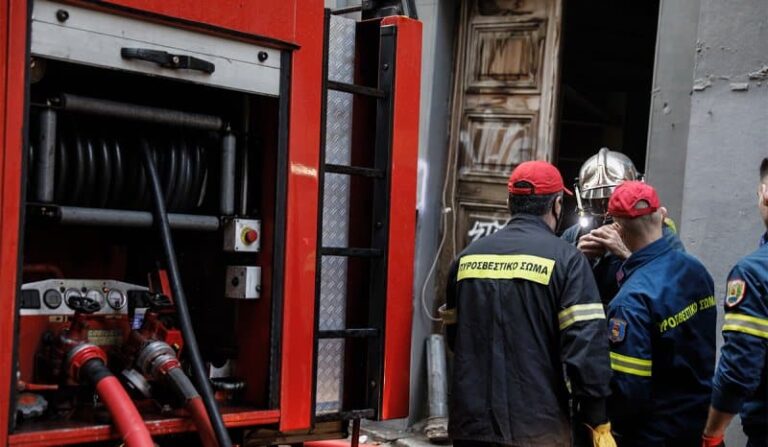 Πυροσβεστική: Πυρκαγιές σε πολυκατοικίες Έδεσσας και Θεσσαλονίκης