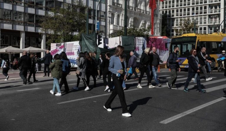 Καπραβέλος: «Υπερμεταδοτική η μετάλλαξη Όμικρον – Πρόταση για rapid test στα Μέσα Μαζικής Μεταφοράς»