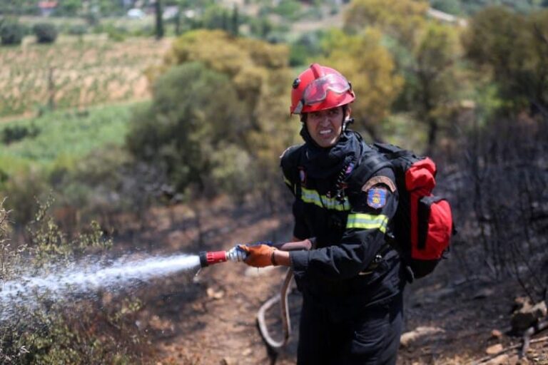 Συναγερμός στην Κρήτη: Φωτιά στο Ηράκλειο