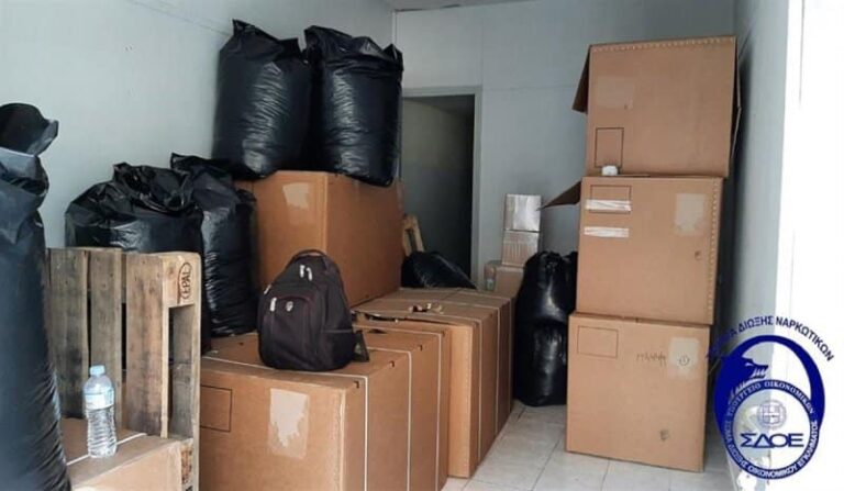 Η Δίωξη Ναρκωτικών κατέσχεσε τρεις τόνους λαθραίου καπνού (εικόνα)