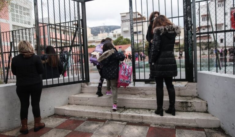 Σχολεία: Στα 15.547 τα κρούσματα κορονοϊού που βρέθηκαν με τα self test