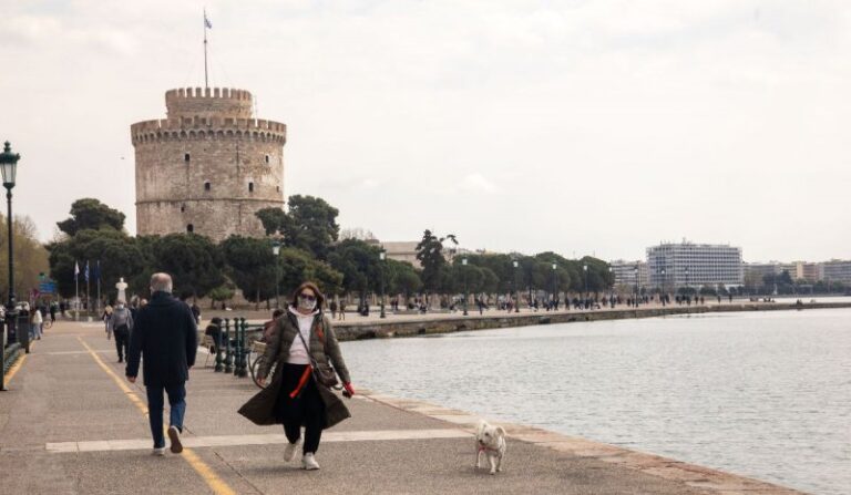 Κορονοϊός: Η μετάλλαξη Όμικρον εντοπίστηκε στα λύματα της Θεσσαλονίκης