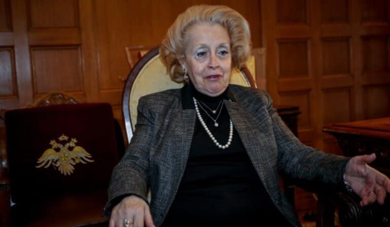 Θάνου: «Κάποιοι μετά από έξι χρόνια αναμασούν την άθλια συκοφαντία σε βάρος μου από τον Βγενόπουλο»