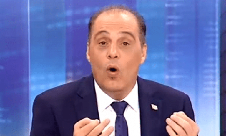 Εισαγγελέας για το… φάρμακο Βελόπουλου που «καταπολεμά» τον κορονοϊό!