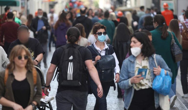 Μέτρα από 1η Μαΐου: Επιστροφή στην κανονικότητα – Τι ισχύει για τη χρήση μάσκας, πώς θα κυκλοφορούμε