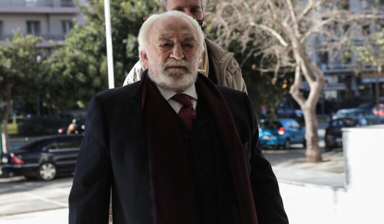 Τηλεοπτικές άδειες: Εισαγγελική πρόταση για παραπομπή του Παππά -Καλογρίτσα στο Ειδικό Δικαστήριο