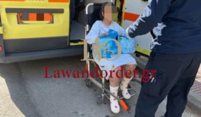 Σωτήρες της ομάδας ΔΙ.ΑΣ απεγκλώβισαν υποσιτισμένη γυναίκα από διαμέρισμα στον Άλιμο (βίντεο)