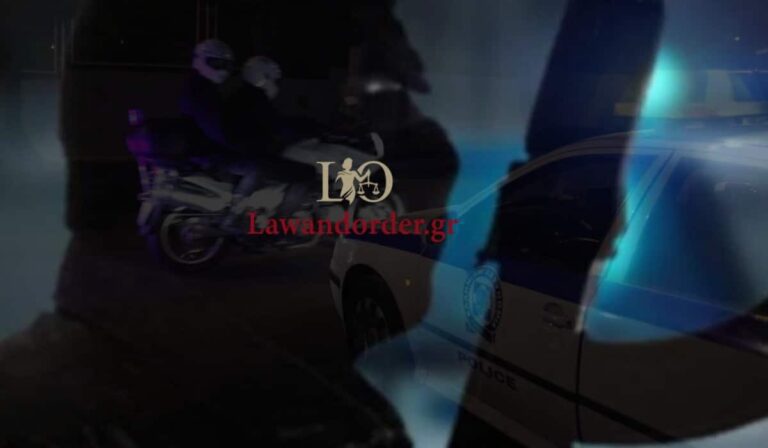 Αποκλειστικό L&O: Σκληρή καταδίωξη κακοποιών στη Νέα Σμύρνη – Κρύφτηκαν σε πυλωτή και «πέταξαν» το καλάσνικοφ!