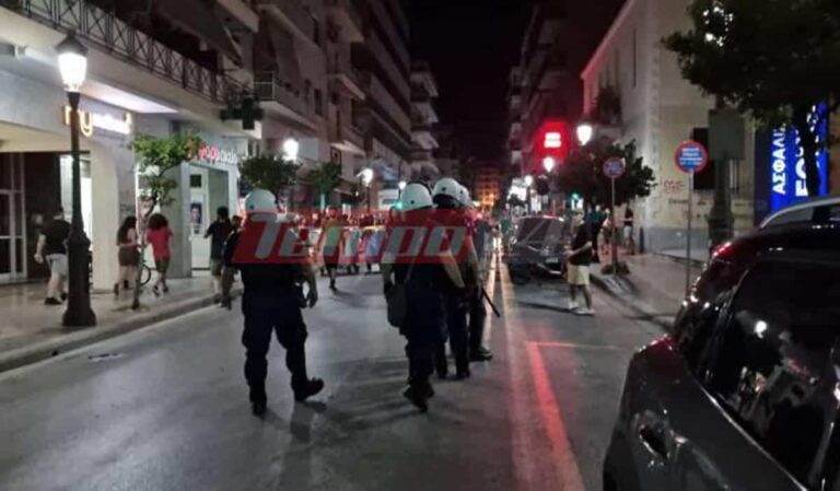 Πάτρα: Πεδίο μάχης το κέντρο της πόλης – Επεισόδια αντιεξουσιαστών με αστυνομικούς (εικόνες & βίντεο)