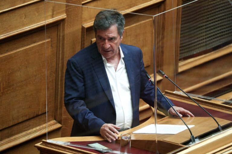 Καμίνης: «Επιβάλλεται να συγκληθεί η Επιτροπή Θεσμών και Διαφάνειας με ακρόαση του διοικητή της ΕΥΠ για τις παρακολουθήσεις»