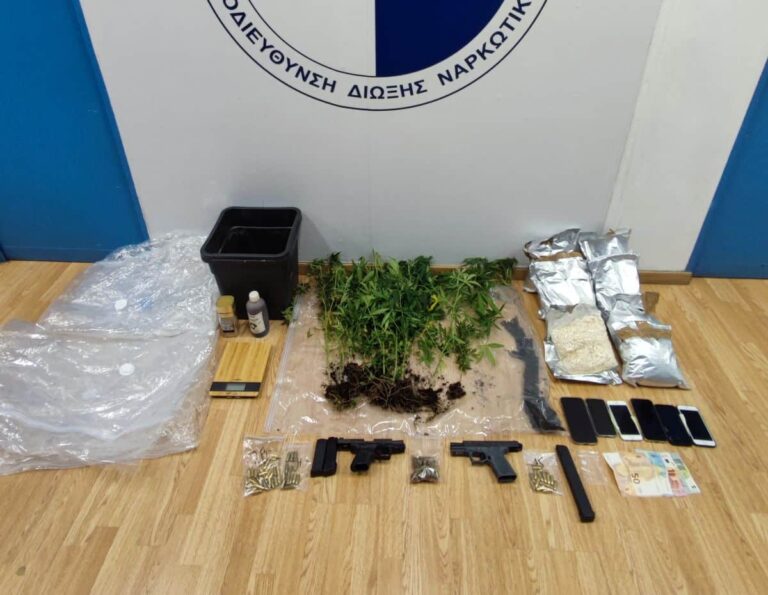 Πόρτο Ράφτη: Χειροπέδες σε τέσσερις αλλοδαπούς για διακίνηση ναρκωτικών