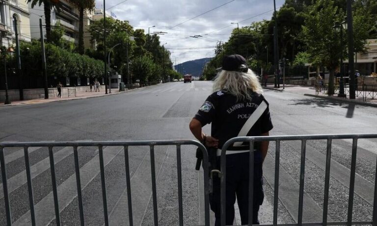 28η Οκτωβρίου: Κυκλοφοριακές ρυθμίσεις στην Αττική λόγω των παρελάσεων – Ποιοι δρόμοι θα είναι κλειστοί