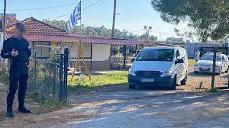 Μεσσήνη: Τη σκότωσε ενώ κοιμόταν – Τους βρήκε νεκρούς ο γιος τους – «Ήταν αγαπημένοι, δεν καβγάδιζαν»