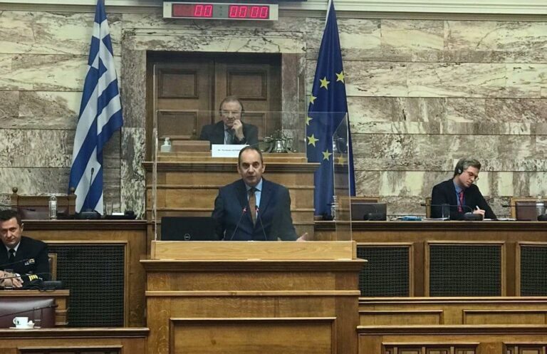 Πλακιωτάκης: «Το Λιμενικό Σώμα ενεργεί πάντα με προτεραιότητα την προστασία της ανθρώπινης ζωής»