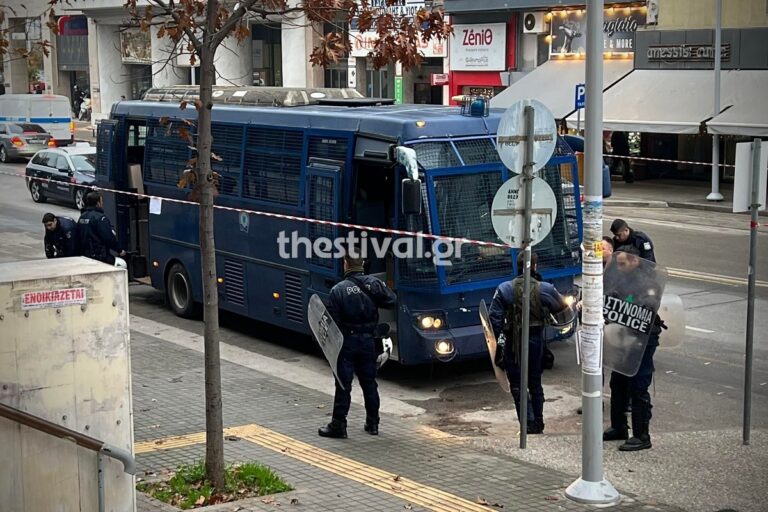 Θεσσαλονίκη: Απαγόρευση στάθμευσης σήμερα έξω από τα Δικαστήρια – Συγκέντρωση για τον 16χρονο Ρομά