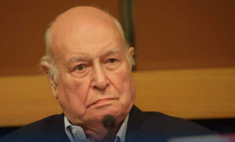 Γιάννης Διακογιάννης: Ποιος ήταν ο «πατριάρχης» της αθλητικής δημοσιογραφίας που πέθανε στα 91 του χρόνια